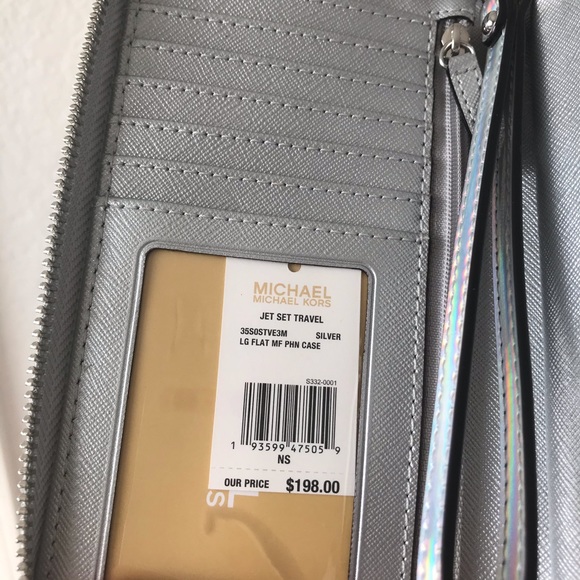 New! MICHAEL KORS WALLET - Picture 6 of 7